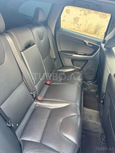 Volvo XC60 2015, 131,000 km - 3.0 l - Bakı