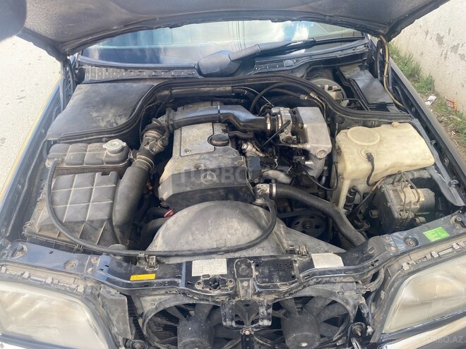 Mercedes C 220 1996, 300,000 km - 2.2 l - Bakı