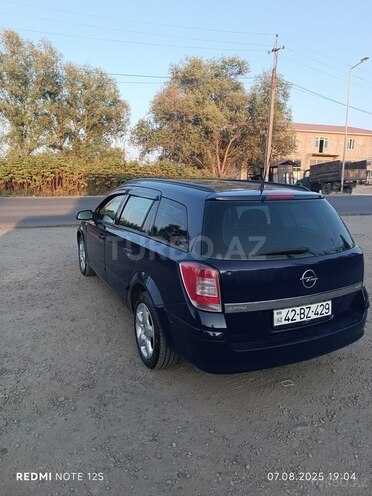 Opel Astra 2006, 280,000 km - 1.3 l - Lənkəran