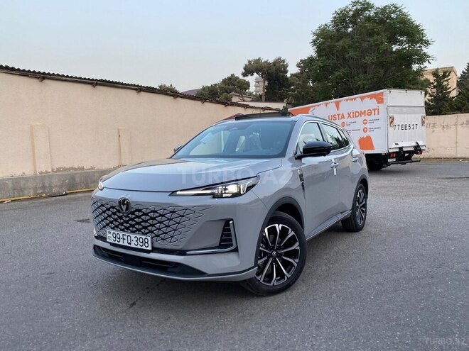 Changan CS 55 Plus 2025, 0 km - 1.5 l - Bakı