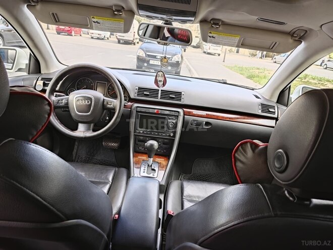 Audi A4 2006, 242,000 km - 2.0 l - Bakı