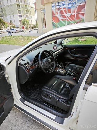 Audi A4 2006, 242,000 km - 2.0 l - Bakı