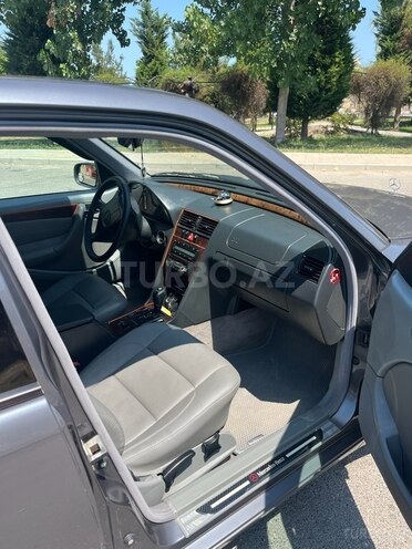 Mercedes C 240 1998, 273,300 km - 2.4 л - Xaçmaz