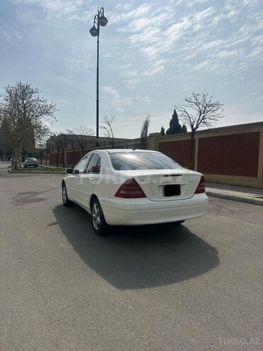Mercedes C 240 2002, 297,500 km - 2.4 л - Gəncə