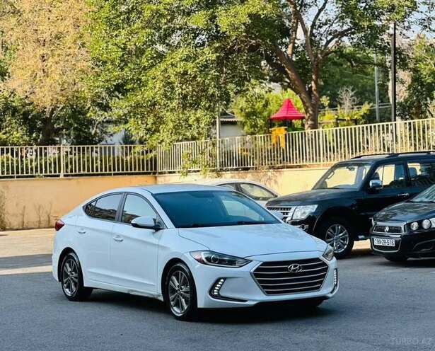 Hyundai Elantra 2018, 120,000 km - 2.0 л - Siyəzən