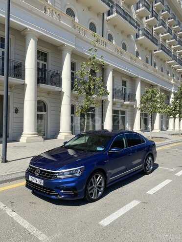 Volkswagen Passat (North America) 2017, 175,000 km - 1.8 l - Bakı