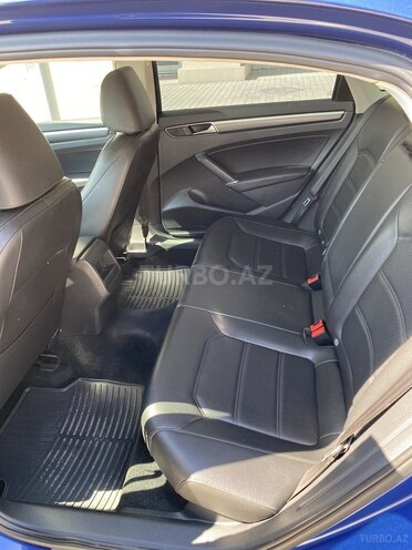 Volkswagen Passat (North America) 2017, 175,000 km - 1.8 l - Bakı