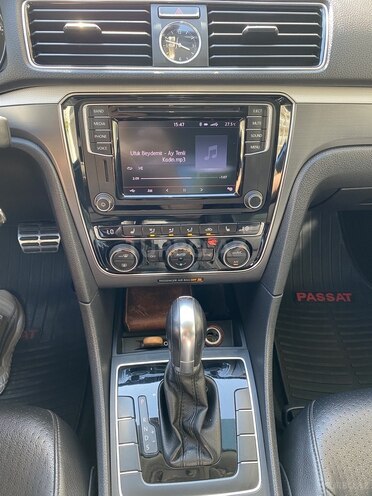 Volkswagen Passat (North America) 2017, 175,000 km - 1.8 l - Bakı