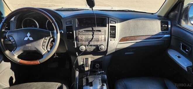 Mitsubishi Pajero 2013, 161,000 km - 3.8 l - Bakı
