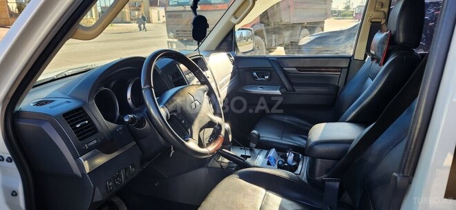 Mitsubishi Pajero 2013, 161,000 km - 3.8 l - Bakı