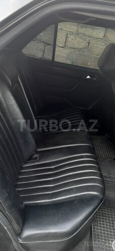 Mercedes E 220 1995, 397,088 km - 2.2 l - Bakı