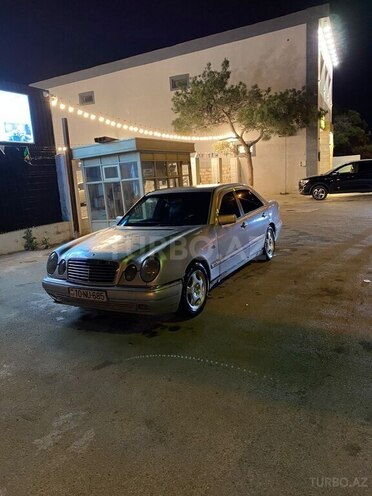 Mercedes E 300 1997, 553,000 km - 3.0 l - Bakı