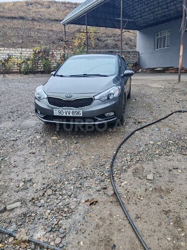 Kia Cerato 2013, 261,196 km - 1.6 l - Qazax
