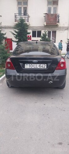 Ford Mondeo 2003, 242,000 km - 2.0 l - Bakı
