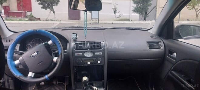 Ford Mondeo 2003, 242,000 km - 2.0 l - Bakı