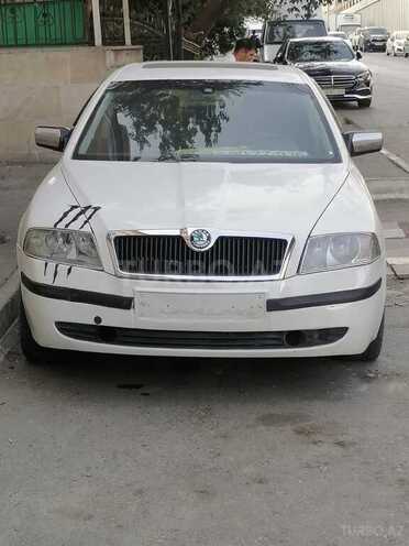 Skoda Octavia 2005, 267,000 km - 2.0 l - Bakı