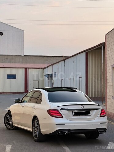 Mercedes E 300 d 2018, 197,000 km - 2.0 l - Gəncə