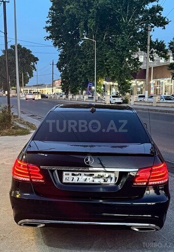 Mercedes E 220 2014, 290,000 km - 2.1 l - Bakı