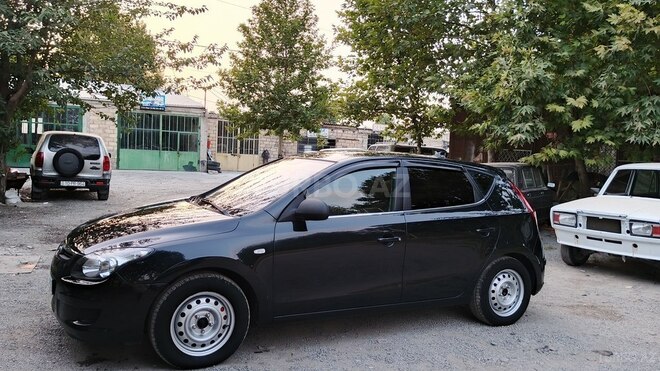 Hyundai i30 2010, 374,000 km - 1.6 l - Bərdə