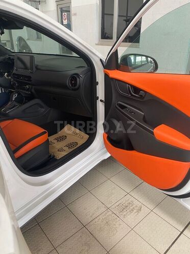 Hyundai Kona 2022, 24,000 km - 1.6 л - Bakı