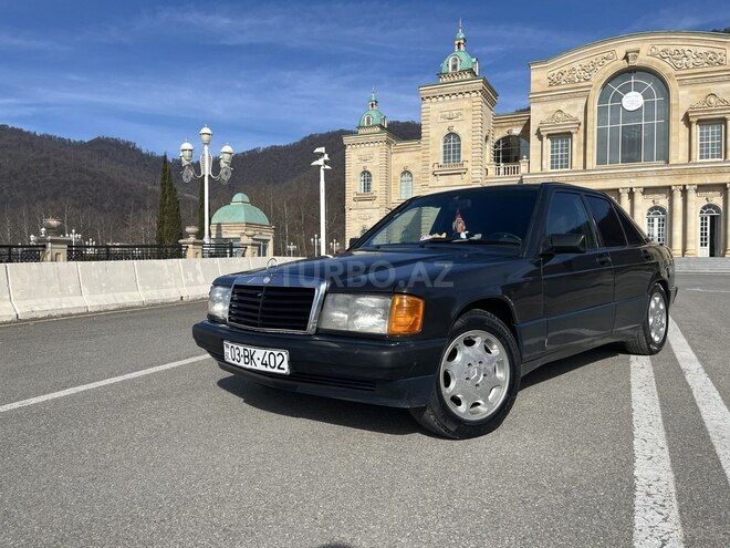Mercedes 190 1993, 370,000 km - 1.8 l - Qəbələ
