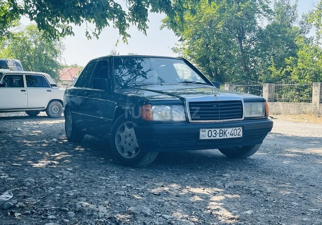 Mercedes 190 1993, 370,000 km - 1.8 l - Qəbələ