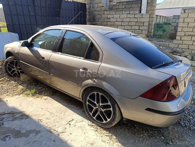 Ford Mondeo 2002, 270,000 km - 2.0 l - Bakı