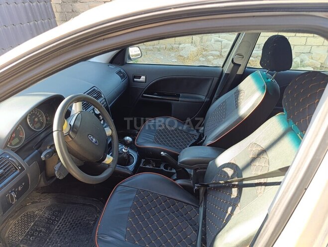 Ford Mondeo 2002, 270,000 km - 2.0 l - Bakı