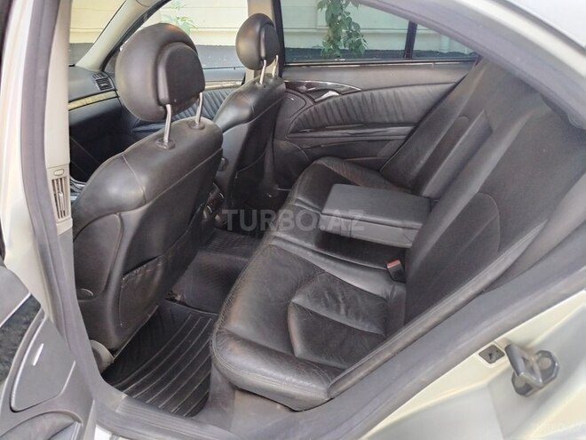 Mercedes E 270 2003, 610,215 km - 2.7 l - Sumqayıt