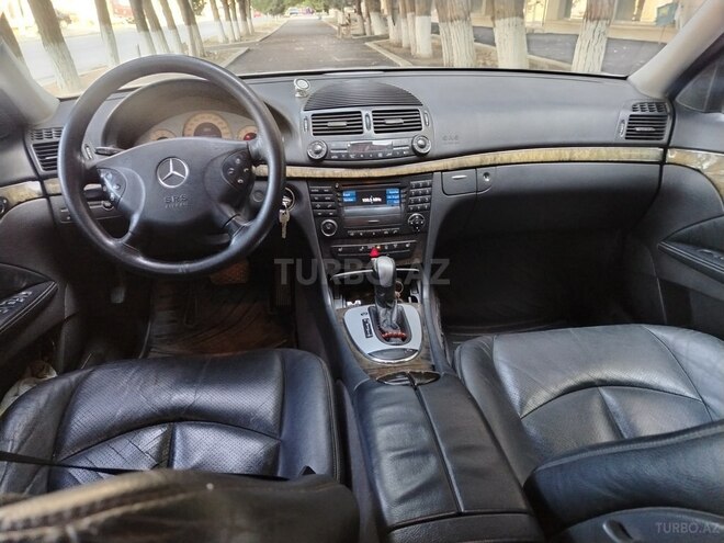 Mercedes E 270 2003, 610,215 km - 2.7 l - Sumqayıt