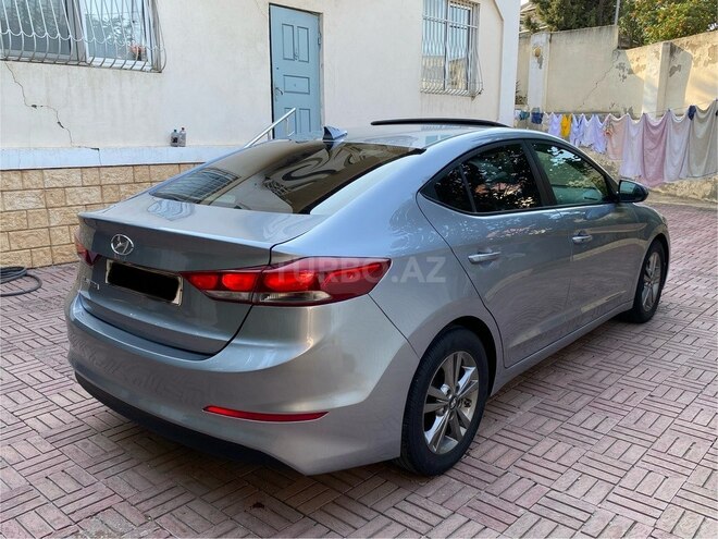 Hyundai Elantra 2016, 57,284 km - 2.0 l - Bakı