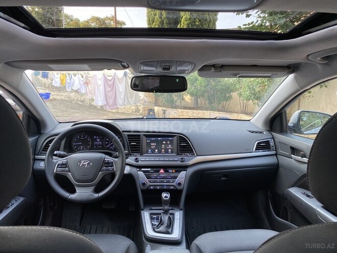 Hyundai Elantra 2016, 57,284 km - 2.0 l - Bakı