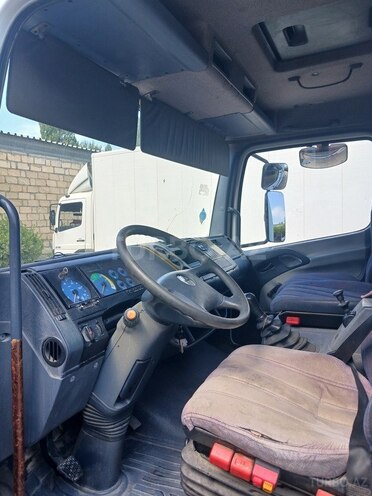 Mercedes Atego 815 2000, 500,000 km - 4.2 л - Ucar