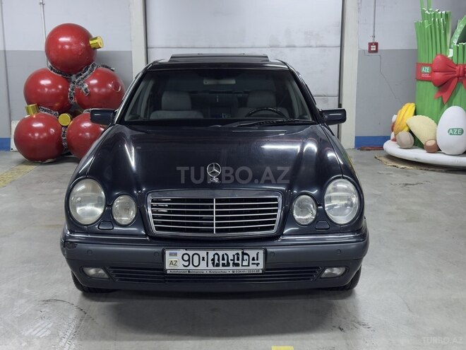 Mercedes E 240 1999, 270,000 km - 2.4 l - Bakı