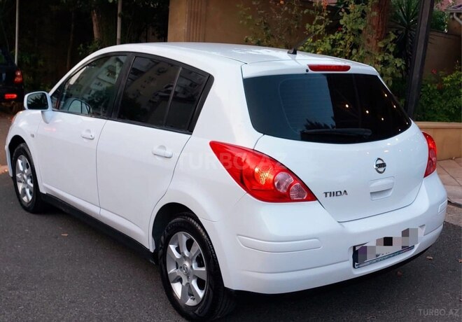 Nissan Tiida 2010, 204,300 km - 1.6 l - Bakı