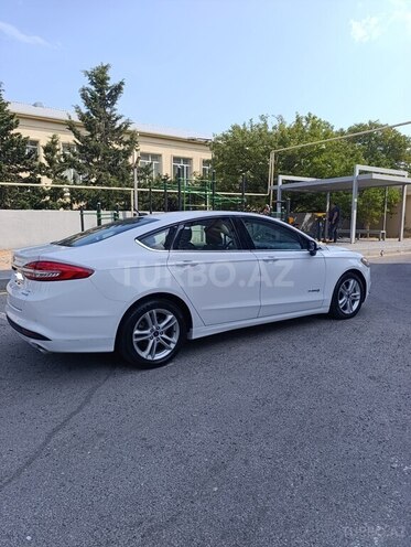 Ford Fusion (North America) 2017, 296,000 km - 2.0 л - Bakı