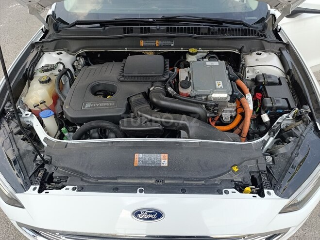 Ford Fusion (North America) 2017, 296,000 km - 2.0 л - Bakı