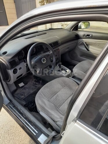 Volkswagen Passat 2001, 200,000 km - 1.8 l - Bakı
