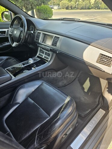 Jaguar XF 2011, 283,000 km - 3.0 l - Bakı