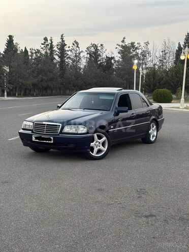 Mercedes C 180 1997, 300,000 km - 1.8 l - Ucar