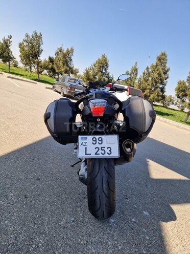 BMW  2012, 2,800 km - 1.3 л - Bakı
