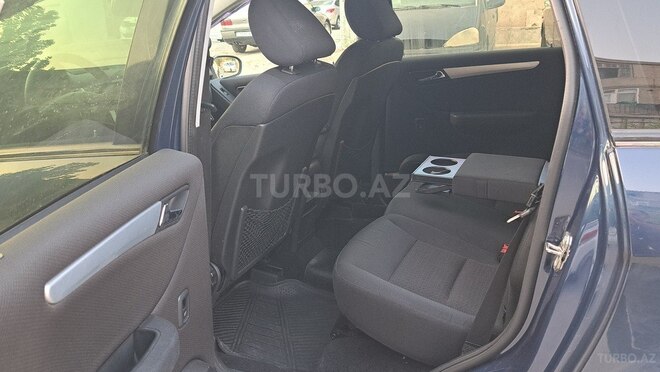 Mercedes B 170 2008, 175,000 km - 1.7 l - Sumqayıt