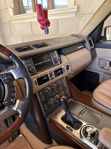 Land Rover Range Rover 2011, 120,000 km - 5.0 l - Bakı