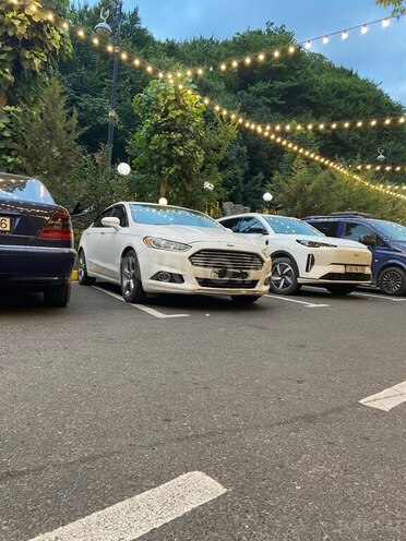 Ford Fusion (North America) 2013, 240,000 km - 1.6 л - Bakı