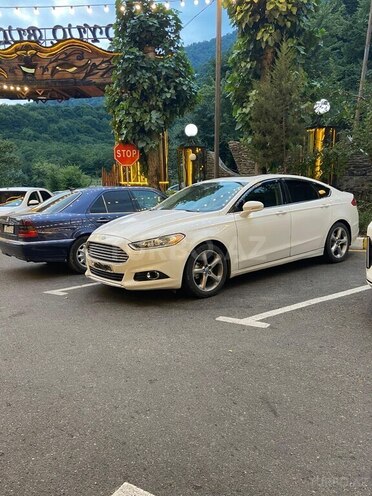 Ford Fusion (North America) 2013, 240,000 km - 1.6 л - Bakı