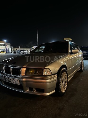 BMW 320 1993, 350,000 km - 2.0 l - Sumqayıt