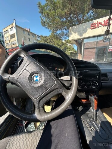 BMW 320 1993, 350,000 km - 2.0 l - Sumqayıt