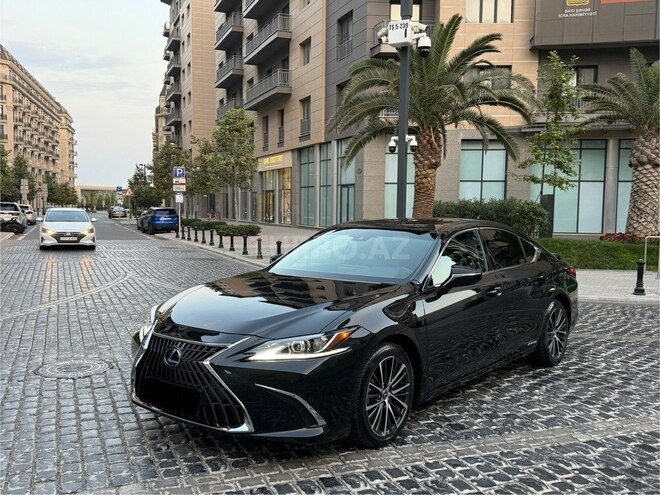 Lexus ES 300h 2022, 140,000 km - 2.5 l - Bakı
