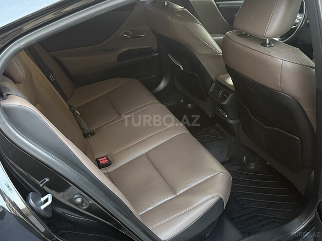 Lexus ES 300h 2022, 140,000 km - 2.5 l - Bakı
