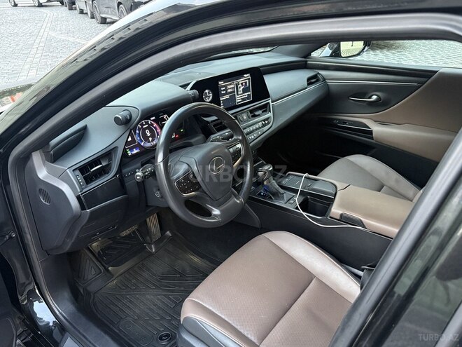 Lexus ES 300h 2022, 140,000 km - 2.5 l - Bakı